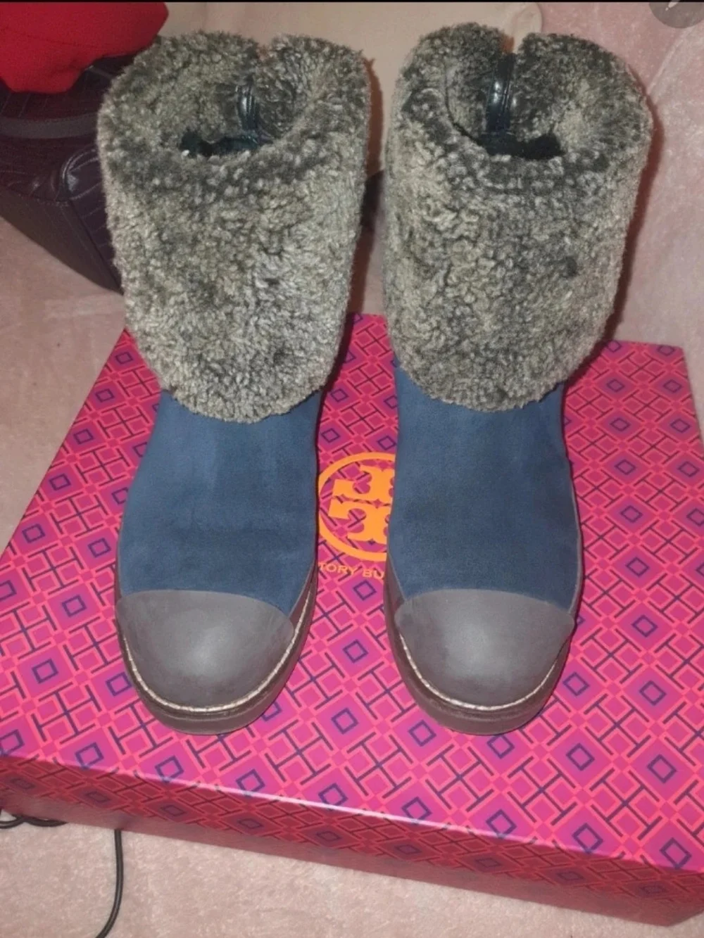 Tory Burch Margaret ankle bootie US7